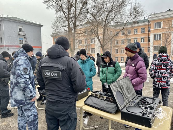 Большое патриотическое мероприятие для детей организовали волгоградские росгвардейцы