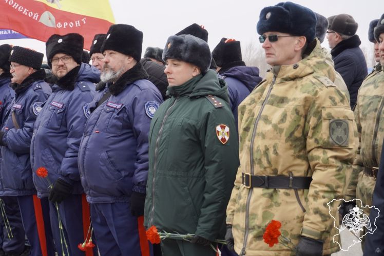 Волгоградские росгвардейцы приняли участие в церемонии перезахоронения павших героев Великой Отечественной войны 