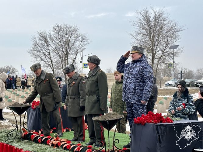 Волгоградские росгвардейцы приняли участие в церемонии перезахоронения павших героев Великой Отечественной войны 