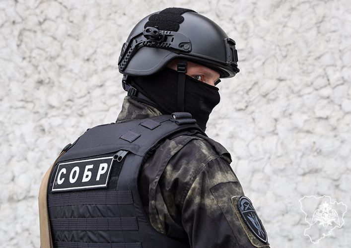 ПРИ СОДЕЙСТВИИ СОБР «ВЕКТОР» РОСГВАРДИИ В ВОЛГОГРАДЕ ЗАДЕРЖАН ПОДОЗРЕВАЕМЫЙ В СОВЕРШЕНИИ ПРЕСТУПЛЕНИЯ