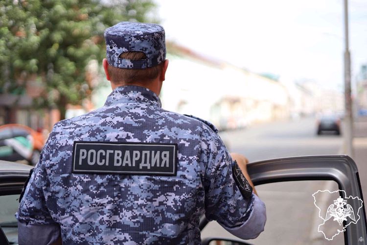 Росгвардейцы пресекли ряд правонарушений в городе Волжском
