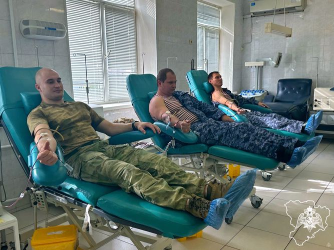 Росгвардейцы из Волгограда поддержали ведомственную акцию «От сердца к сердцу» (видео)