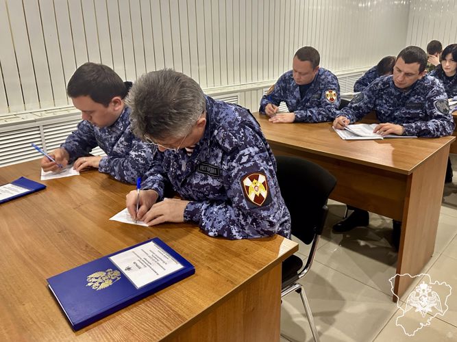 В Волгограде росгвардейцы сдали итоговую проверку за 2023 год 