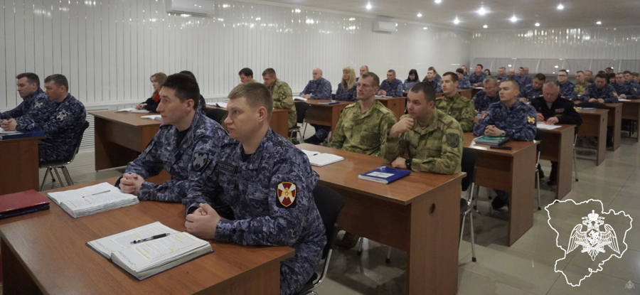 Начальник Управления Росгвардии по Волгоградской области встретился с личным составом перед началом зимнего учебного периода подготовки