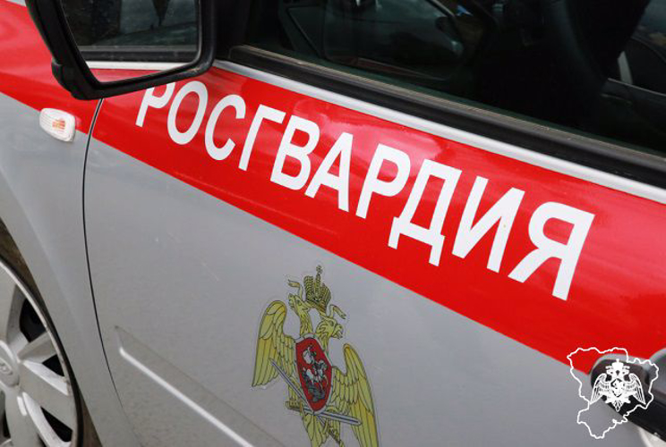 Устроившего поножовщину мужчину задержали волгоградские росгвардейцы