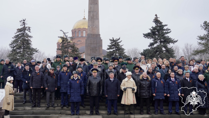 РОСГВАРДИЯ ПРИСОЕДИНИЛАСЬ К ПРАЗДНОВАНИЮ 81-Й ГОДОВЩИНЫ ПОБЕДЫ В СТАЛИНГРАДСКОЙ БИТВЕ
