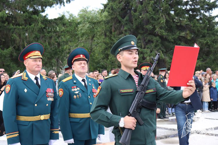 Росгвардия приглашает абитуриентов на учебу в ведомственные вузы