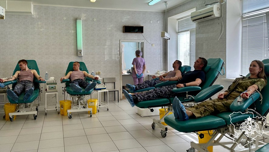 Росгвардейцы из Волгограда пополнили банк крови