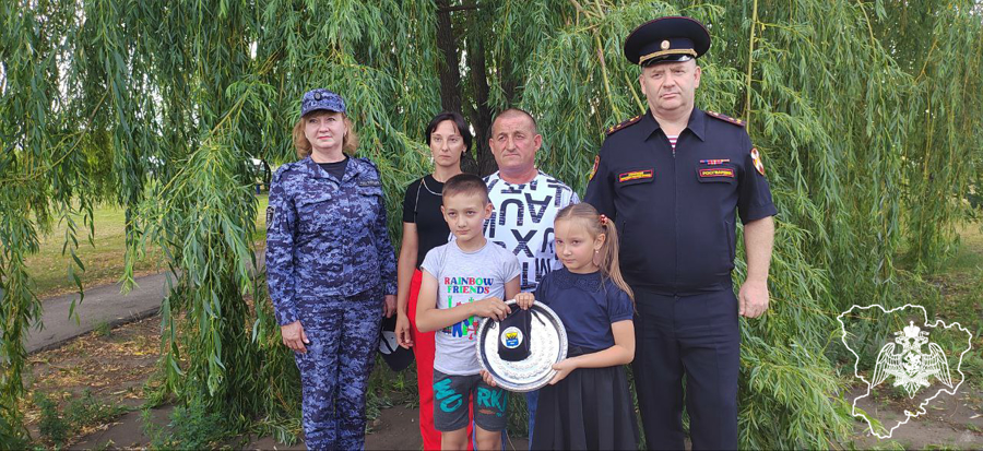 В Волгоградской области росгвардейцы приняли участие в акции «Герой вернулся домой»