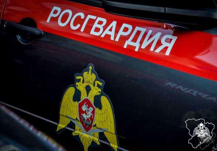 Росгвардейцы задержали преступника находящегося в федеральном розыске   и других правонарушителей 