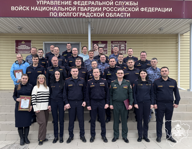 Специалисты лицензионно-разрешительной работы и госконтроля Управления Росгвардии по Волгоградской области отмечают профессиональный праздник 