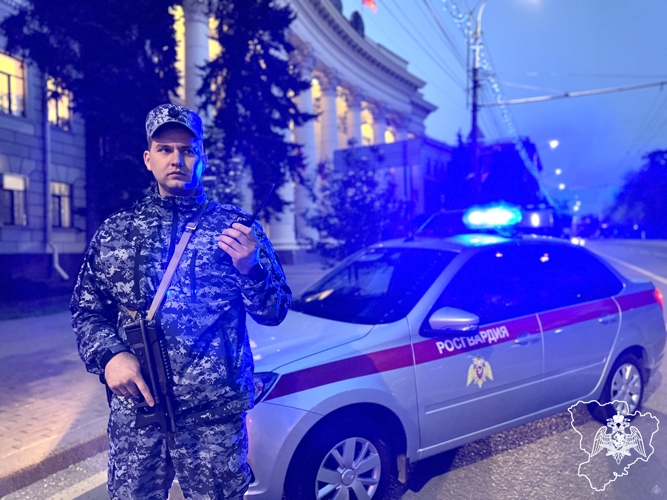 РОСГВАРДЕЙЦЫ ОБЕСПЕЧИЛИ БЕЗОПАСНОСТЬ ПРОВЕДЕНИЯ МЕЖДУНАРОДНОГО ФОРУМА «ВЕЛИКОЕ НАСЛЕДИЕ – ОБЩЕЕ БУДУЩЕЕ» В ВОЛГОГРАДЕ 