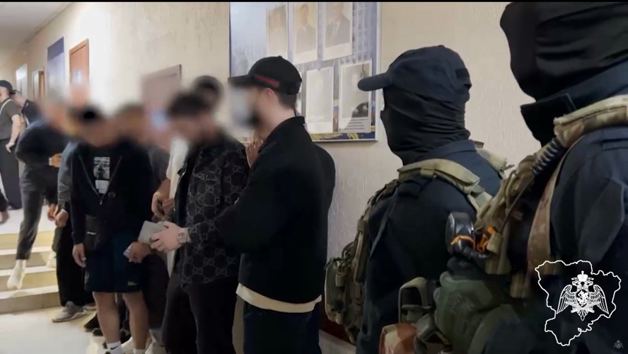 Профилактический рейд прошел в Волгограде при содействии спецназа Росгвардии