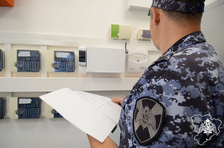 В Волгоградской области прошли тренировки на объектах образовательных организаций при участии Росгвардии