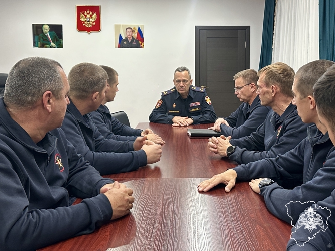 Начальник регионального управления Росгвардии встретился с росгвардейцами -участниками проекта «Сталинградский призыв»