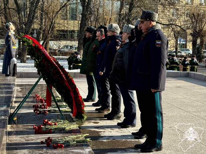 Представители Росгвардии в Волгограде отдали дань уважения подвигам защитников Сталинграда