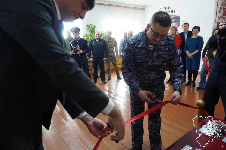 «Парта Героя» памяти погибшего сотрудника Росгвардии открыта в Волгоградской области 