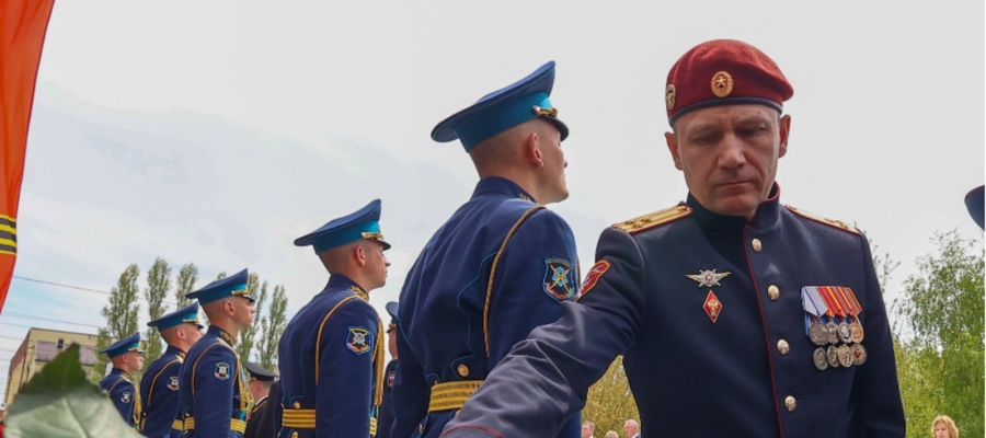 В Волгограде руководитель территориального органа Росгвардии принял участие в памятном мероприятии