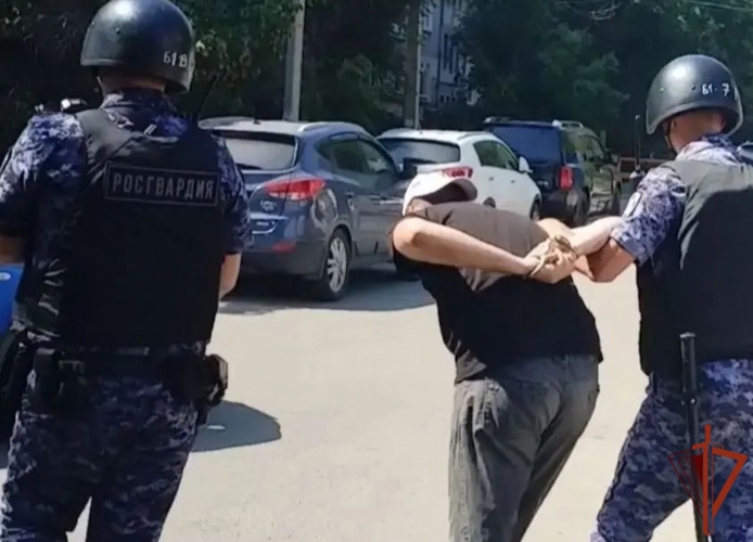 Росгвардейцы провели межведомственную тренировку на охраняемом объекте в Волгограде