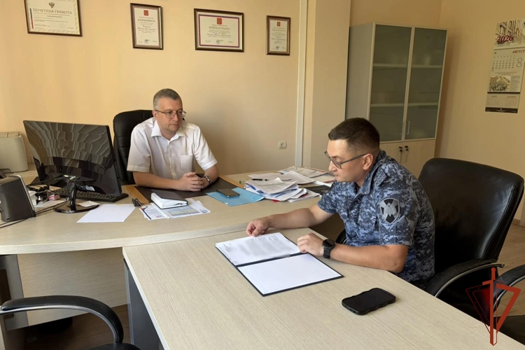 Росгвардия и Избирательная комиссия Волгоградской области обсудили вопросы взаимодействия в день голосования