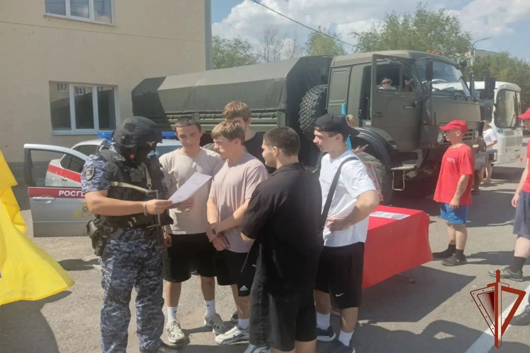 В Волгоградской области росгвардейцы провели интерактивные мероприятия